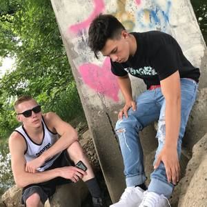 Meet your Posher, Ty